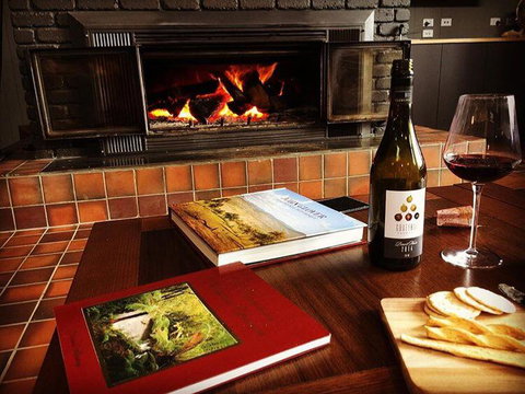 Thousand Lakes Lodge - Tourism Noosa 1