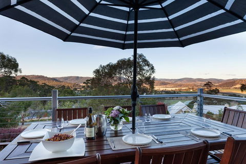 Tolpuddle Villa - Tourism Noosa 3