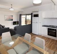Tootys Place - Tourism Noosa