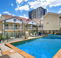 Toowong Inn  Suites - Tourism Noosa