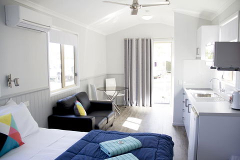 Townsville Tourist Village - Tourism Noosa 1