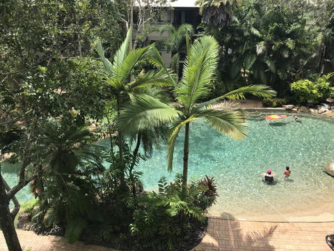 Trinity Links Resort - Tourism Noosa 0