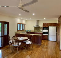Tropical Styling - Tourism Noosa