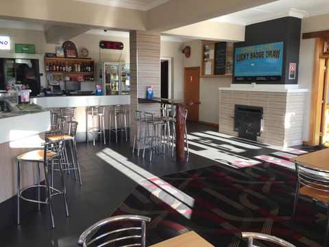 Tumut Star Hotel - Tourism Noosa 1