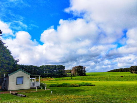 Twelve Apostles Motel & Country Retreat - Tourism Noosa 0