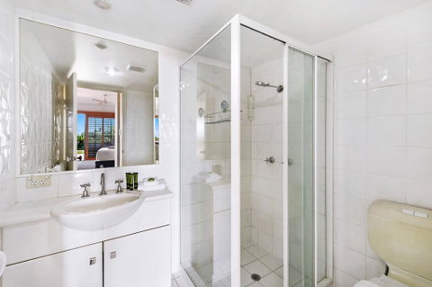 Unrivaled Ocean And City Views From Resort Style 3bed With Garden - Tourism Noosa 2