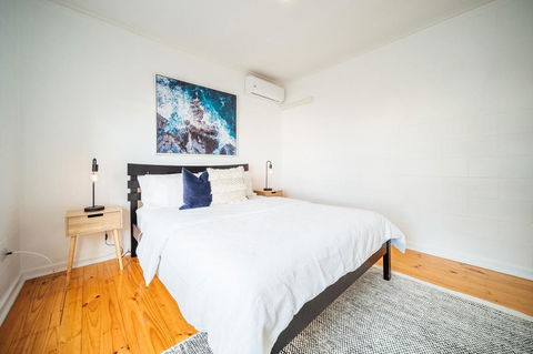 Urban Beach Shack-Metres From The Beach & Cafes - Tourism Noosa 1