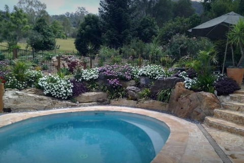 Valley View Cottages - Tourism Noosa 2