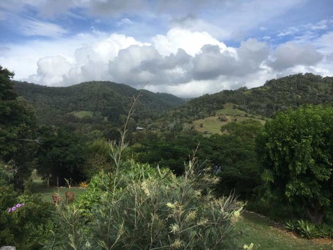 Valley View Cottages - Tourism Noosa 0