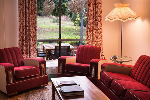 Veritas Cottage - Tourism Noosa 0