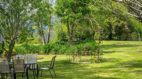 Vicarage View Cottage - Tourism Noosa 1