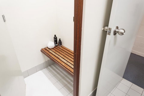 Vickery House 8 Bedroom Flat - Tourism Noosa 3