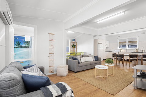 Victoria Parade, 29B - Tourism Noosa 2