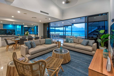 Villa 16 The Edge On Hamilton Island - Tourism Noosa 2