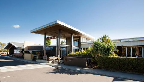 Villa Noosa Hotel - Tourism Noosa 0