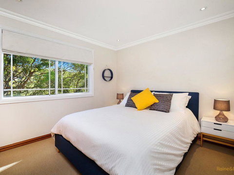 Vista Del Mar - 49 Del Mar Dr - Tourism Noosa 2