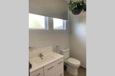 Walk To Lamberts Beach With Wi-fi And Netflix - Tourism Noosa 3