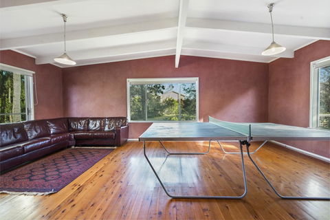 Wallace Street 18 - Linen Included Walk To Beach And Golf Club - Tourism Noosa 3