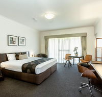 Blazing Stump Motel  Suites - Tourism Noosa