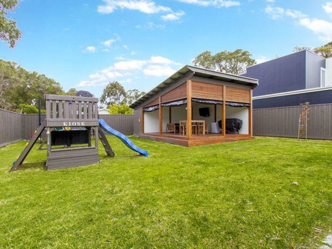 Perfect For Family Fun - Tourism Noosa 0