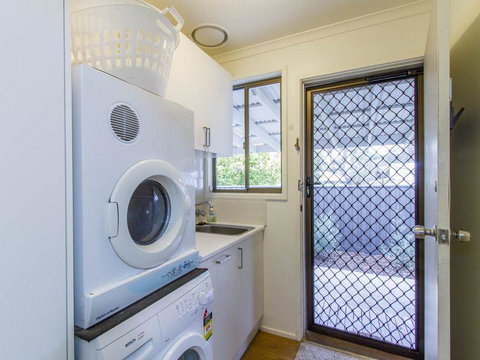 Perfect For Family Fun - Tourism Noosa 12