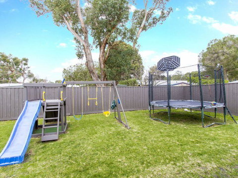 Perfect For Family Fun - Tourism Noosa 5