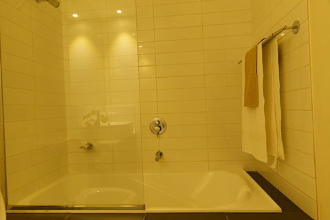 Primrose Apartment Glen Waverley - Tourism Noosa 8