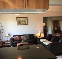 Hills Creek Holiday Home - Tourism Noosa