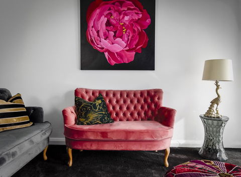 Daylesford Art Motel - Tourism Noosa 1