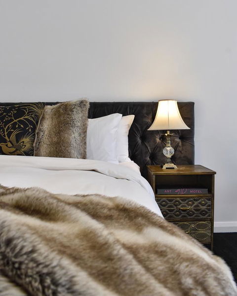 Daylesford Art Motel - Tourism Noosa 15