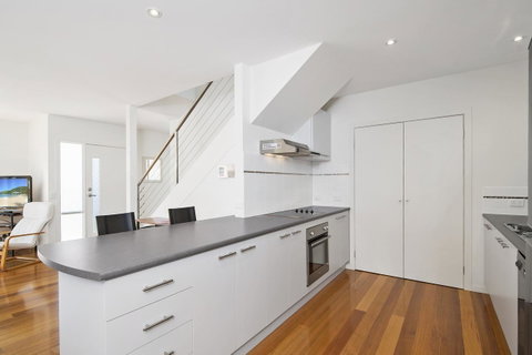 Bask At The Glade - Rejuvenate Stays - Tourism Noosa 2