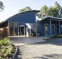 Corrugated Cottage - Tourism Noosa
