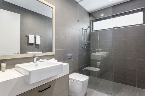 Blairgowrie Apartment 2 - On The Beach - Tourism Noosa 8