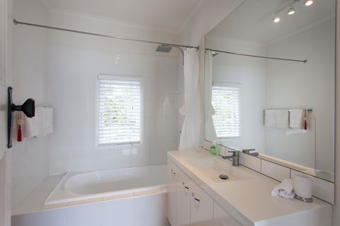 Sorrento Beach House - Perfect Spot And NEW Pool - Tourism Noosa 5