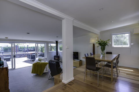 Heather's Hideaway Sorrento - Tourism Noosa 4