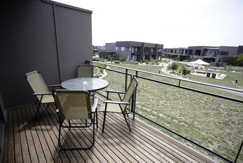 Torquay Golf Retreats - Pool, Beach, Tennis, Golf - Tourism Noosa 6