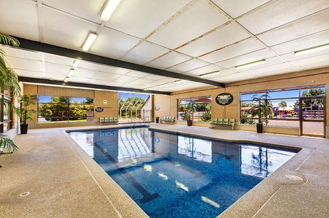 Lakeside Country Club - Tourism Noosa 2