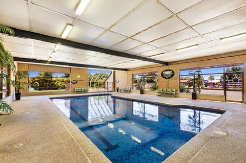 Lakeside Country Club - Tourism Noosa 6