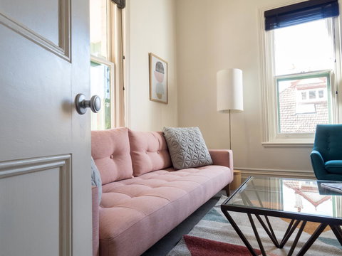 LittleStay Airlie - 2 Bedroom House - Tourism Noosa 6