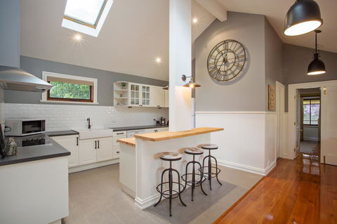 Oak Tree Lodge - Tourism Noosa 39