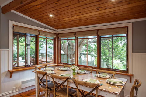 Oak Tree Lodge - Tourism Noosa 44