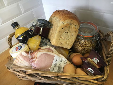 Oak Tree Lodge - Tourism Noosa 10