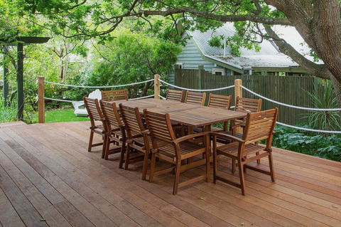 Oak Tree Lodge - Tourism Noosa 43