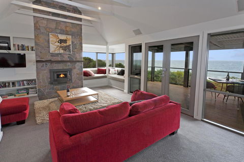 Points South By The Sea - Tourism Noosa 27