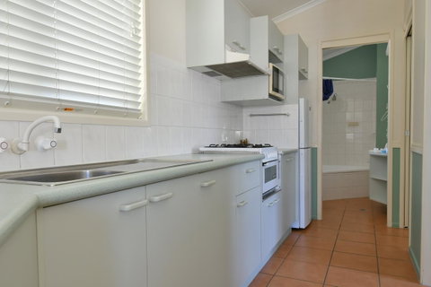 BIG4 Breeze Holiday Parks - Rainbow Beach - Tourism Noosa 4