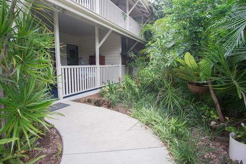 Debbie\'s Place - Tourism Noosa 13