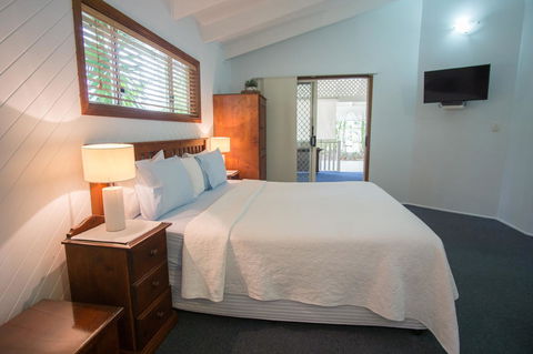 Debbie\'s Place - Tourism Noosa 20
