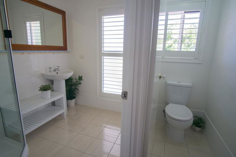 Debbie\'s Place - Tourism Noosa 30