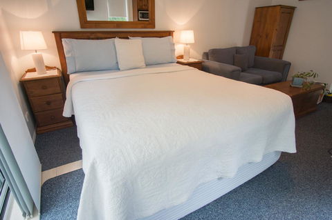 Debbie\'s Place - Tourism Noosa 12