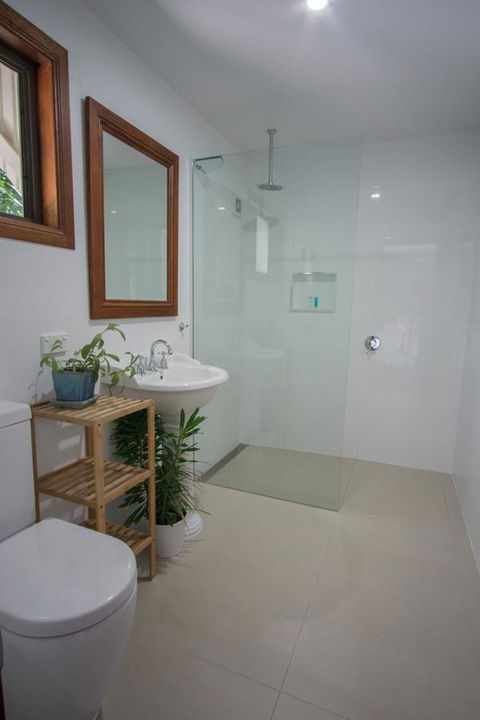 Debbie\'s Place - Tourism Noosa 5